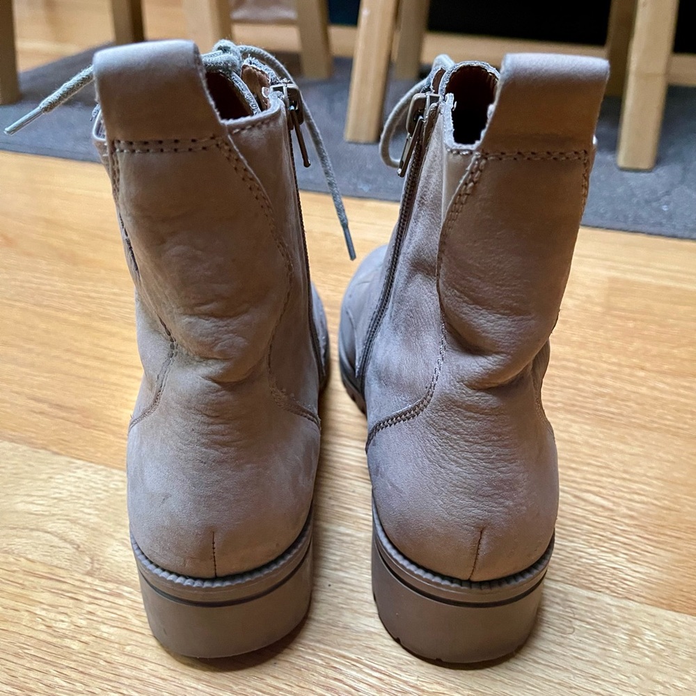LUCKY BRAND combat boots 7.5 - Picture 5 of 9